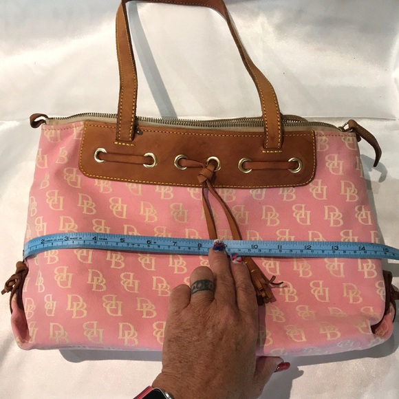 Dooney & Bourke - Picture 8 of 11
